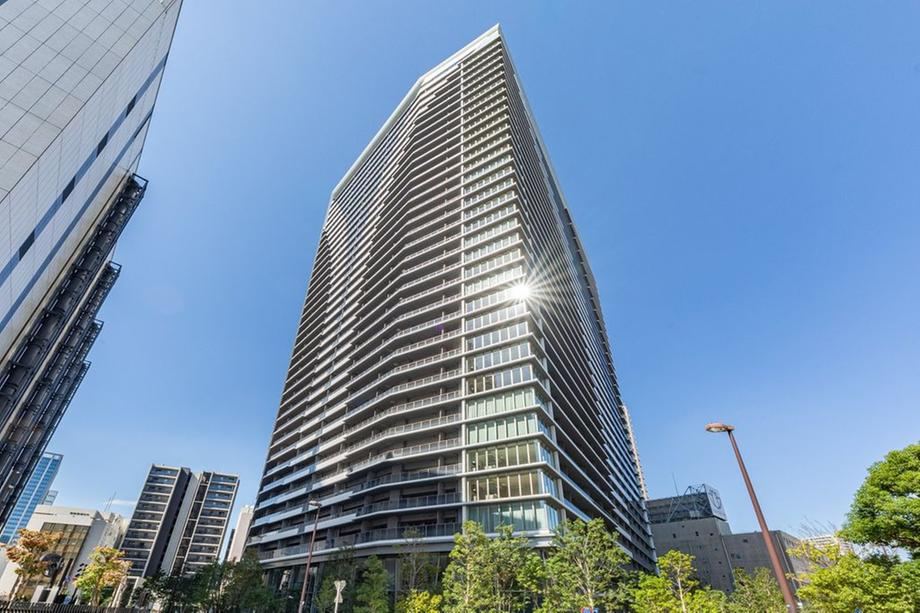 3LDK apartment in Minato Ward, Tokyo - Photo 1