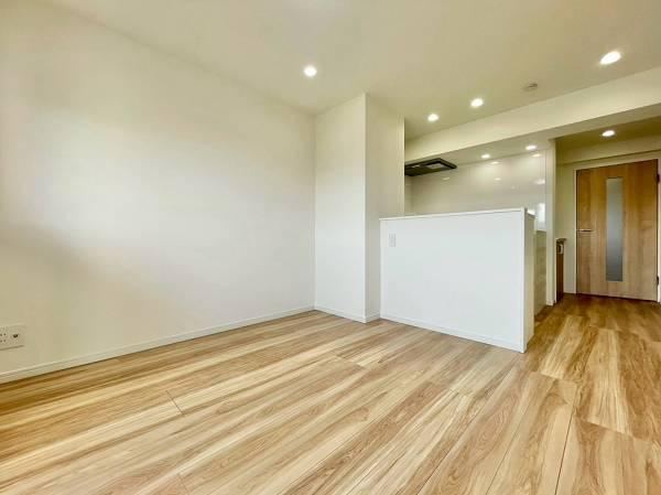 3DK apartment in Kohoku Ward, Yokohama, Kanagawa - Photo 1