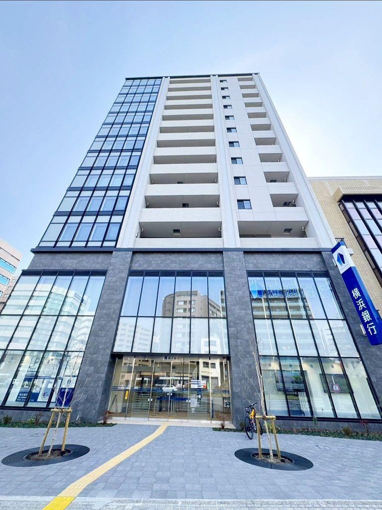 1LDK apartment in Tsurumi Ward, Yokohama, Kanagawa - Photo 1