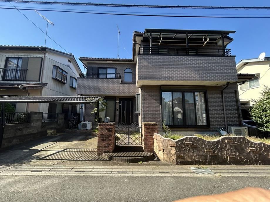 4LDK house in Konosu, Saitama - Photo 1