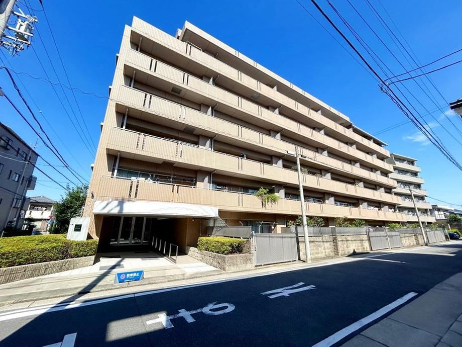 2LDK apartment in Showa Ward, Nagoya, Aichi - Photo 1