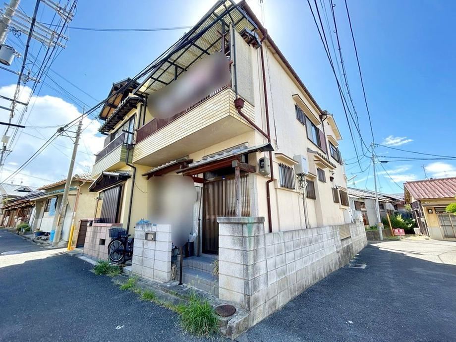 3DK house in Higashiosaka, Osaka - Photo 1