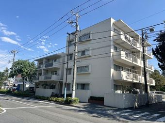 3LDK apartment in Tama