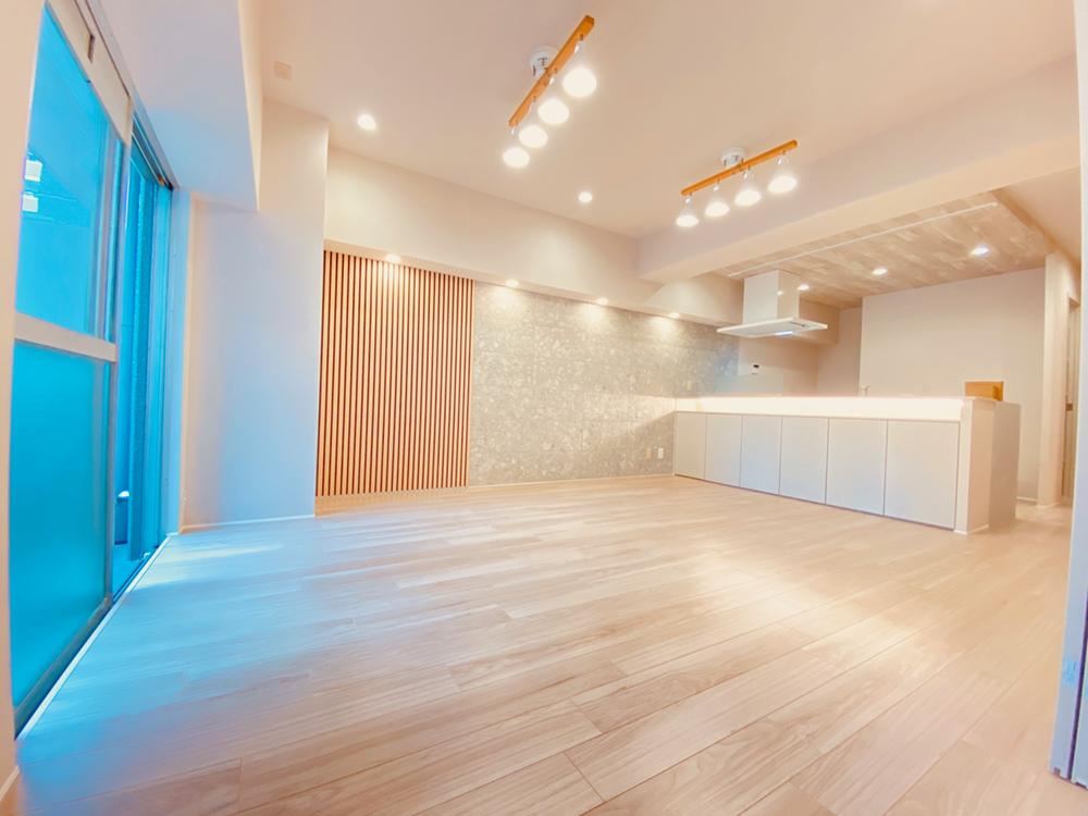 3LDK apartment in Nishi Ward, Osaka - Photo 1