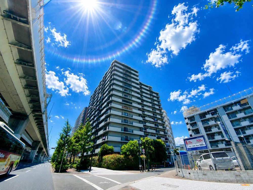 2LDK+S apartment in Minato Ward, Osaka - Photo 1