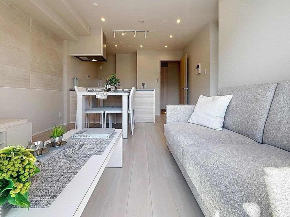 1LDK+S apartment in Chuo Ward, Tokyo - Photo 1
