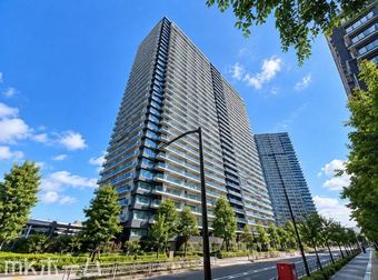 1LDK apartment in Koto Ward