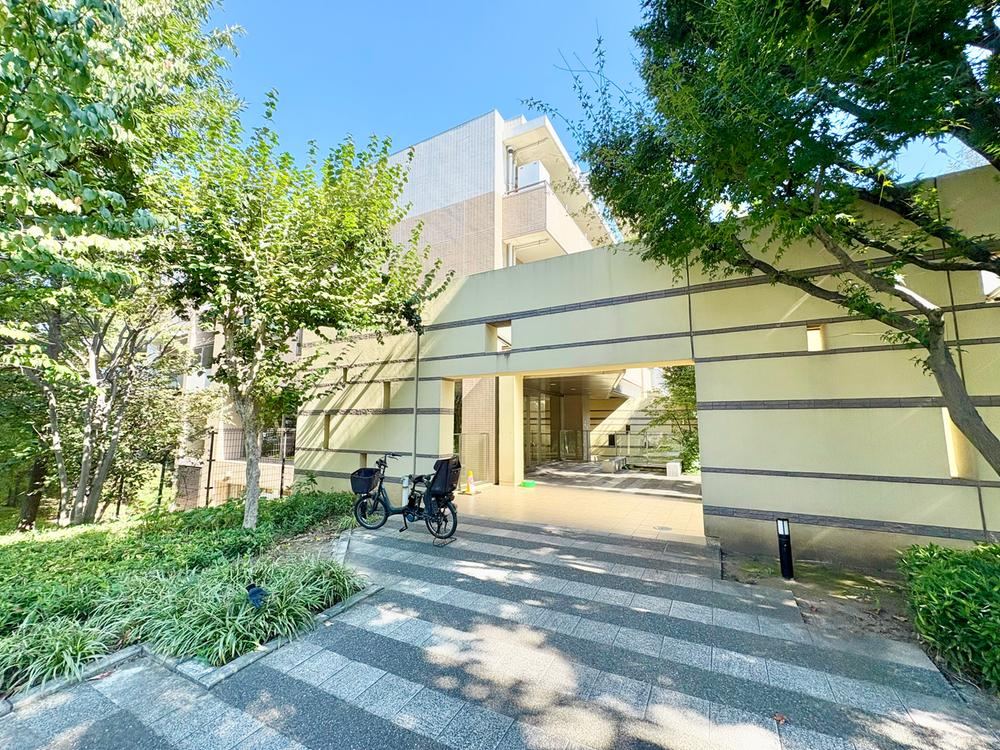 3LDK apartment in Kokubunji, Tokyo - Photo 1
