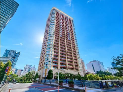 2LDK apartment in Shinagawa Ward, Tokyo - Photo 1