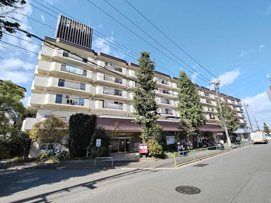 2LDK apartment in Nerima Ward, Tokyo - Photo 1