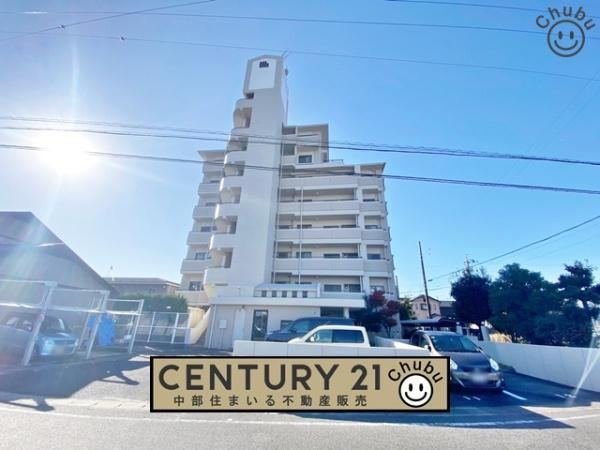 3LDK apartment in Kariya, Aichi - Photo 1