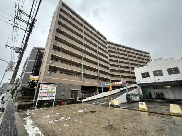 3LDK apartment in Kita Ward, Sakai, Osaka - Photo 1