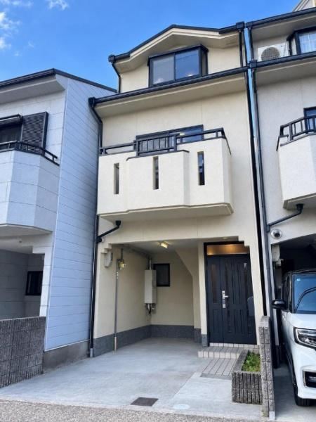 4LDK house in Nishikyo Ward, Kyoto - Photo 1