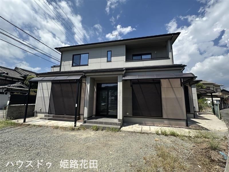 5LDK house in Himeji, Hyogo - Photo 1