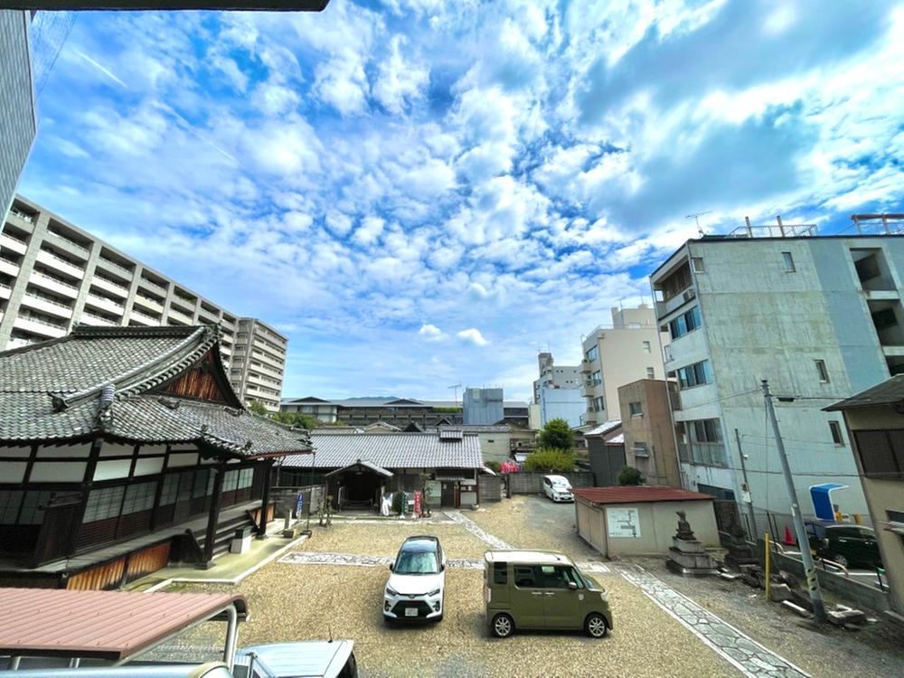 2LDK apartment in Nakagyo Ward, Kyoto - Photo 1