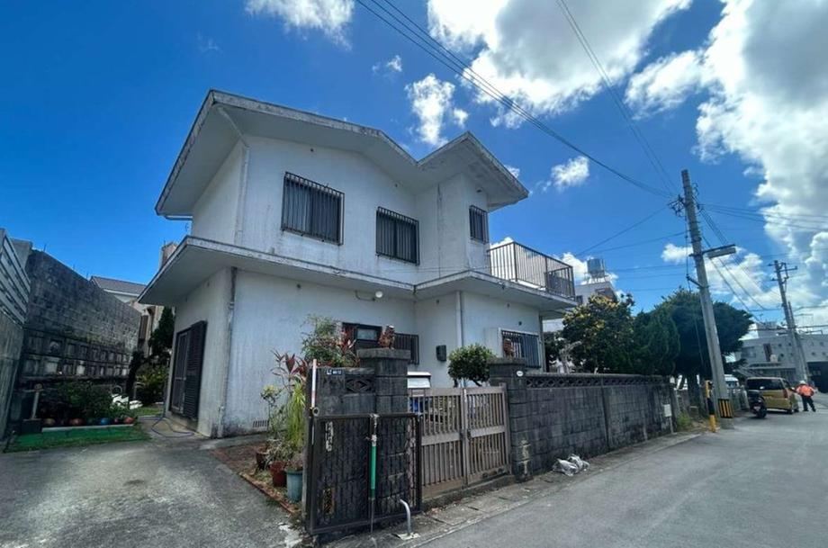 4DK house in Okinawa, Okinawa - Photo 1
