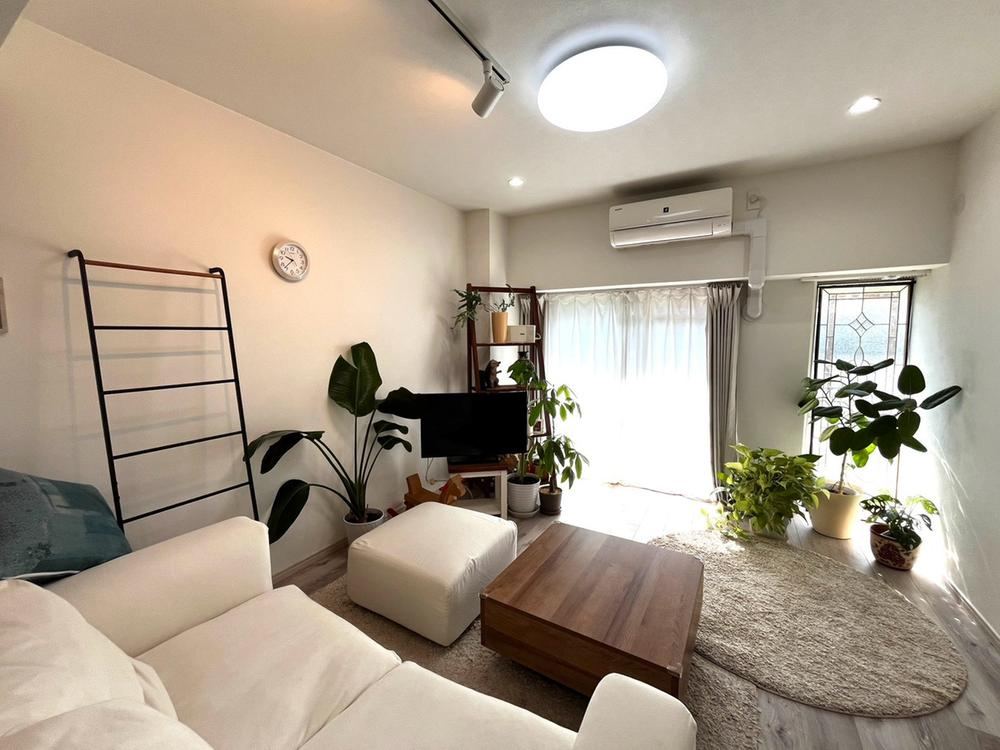2LDK apartment in Isogo Ward, Yokohama, Kanagawa - Photo 1
