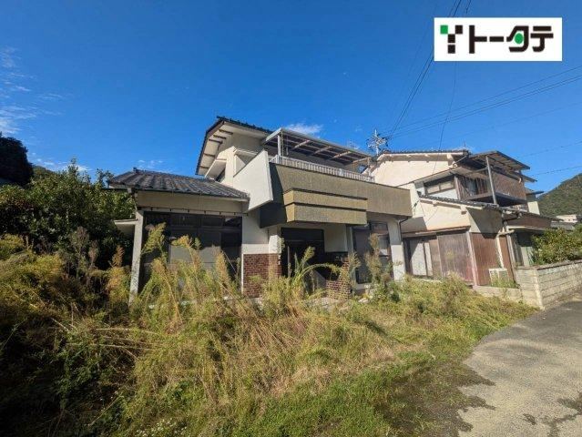 5DK house in Mihara, Hiroshima - Photo 1