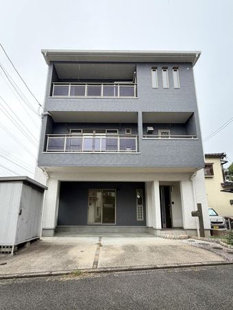 4LDK house in Higashi Ward, Hiroshima City