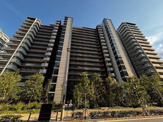 4LDK apartment in Chuo Ward, Tokyo - Photo 1