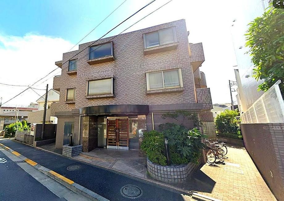 2LDK apartment in Ota Ward, Tokyo - Photo 1