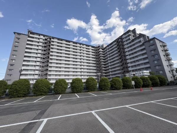 3LDK apartment in Kawaguchi, Saitama - Photo 1