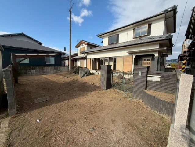 5LDK house in Saijo, Ehime - Photo 1