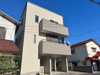 3LDK+S house in Aki District