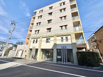 3LDK apartment in Katsushika Ward