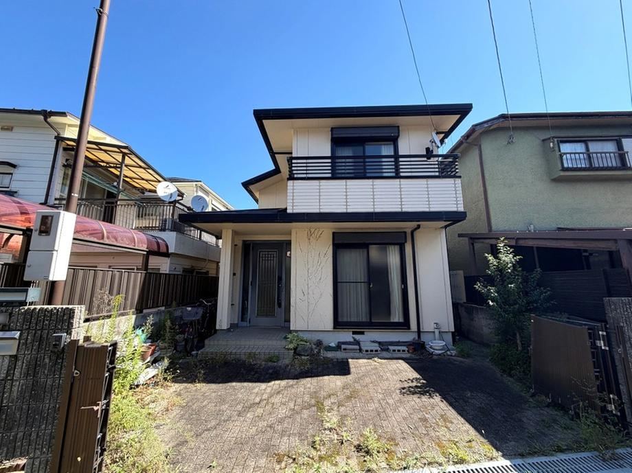 3LDK house in Takarazuka, Hyogo - Photo 1