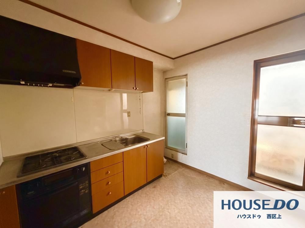 5LDK house in Naka Ward, Sakai, Osaka - Photo 1