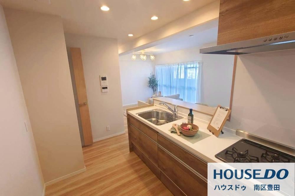 3LDK apartment in Naka Ward, Sakai, Osaka - Photo 1