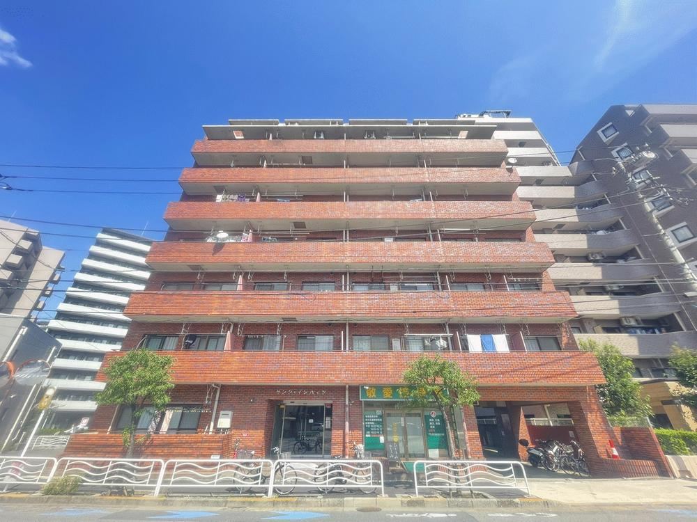 2DK apartment in Koto Ward, Tokyo - Photo 1