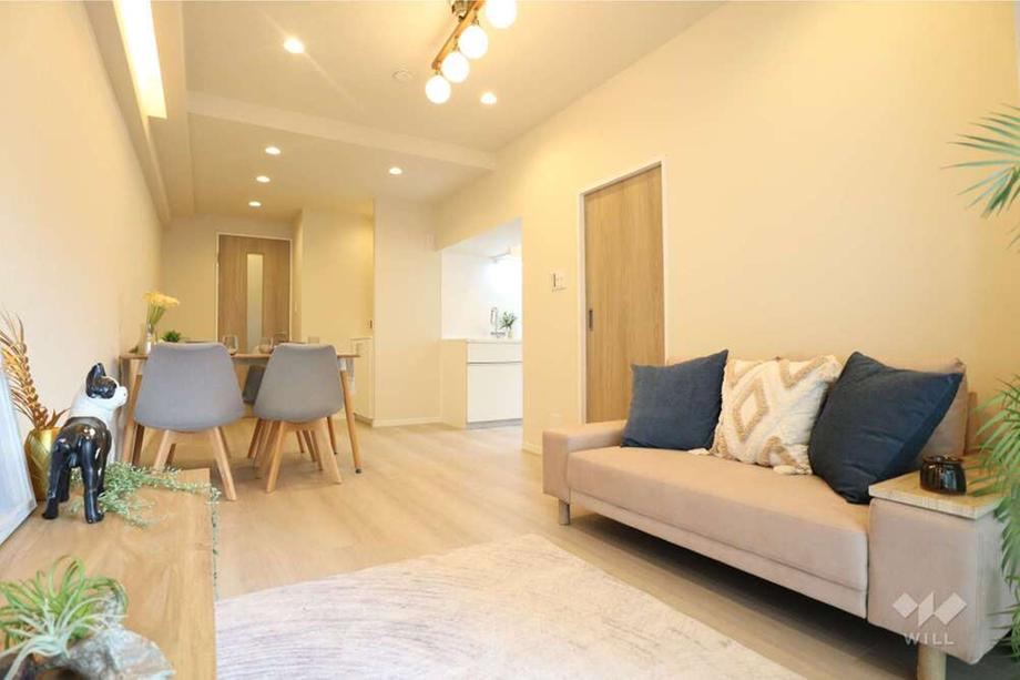 2LDK apartment in Minato Ward, Tokyo - Photo 1