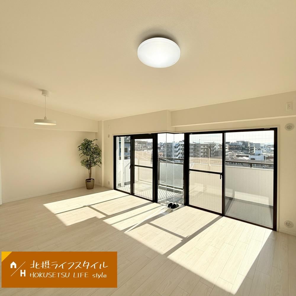 4LDK apartment in Ikeda, Osaka - Photo 1