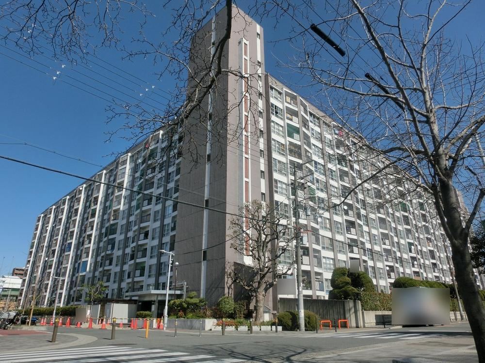 2LDK apartment in Asahi Ward, Osaka - Photo 1