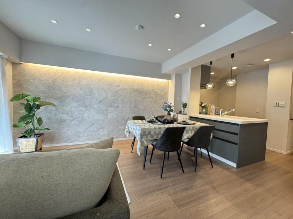 3LDK apartment in Koto Ward, Tokyo - Photo 1