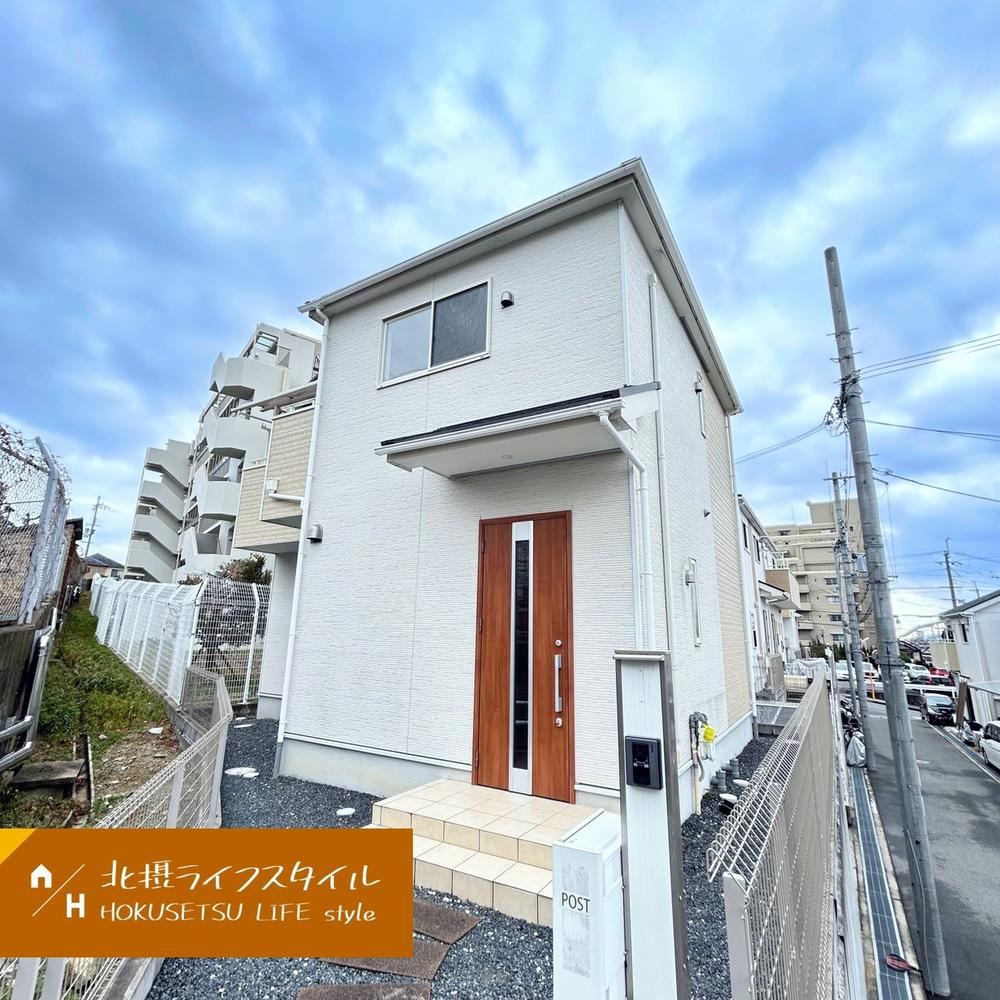 3LDK house in Mino, Osaka - Photo 1