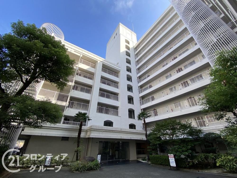 3LDK apartment in Miyakojima Ward, Osaka - Photo 1