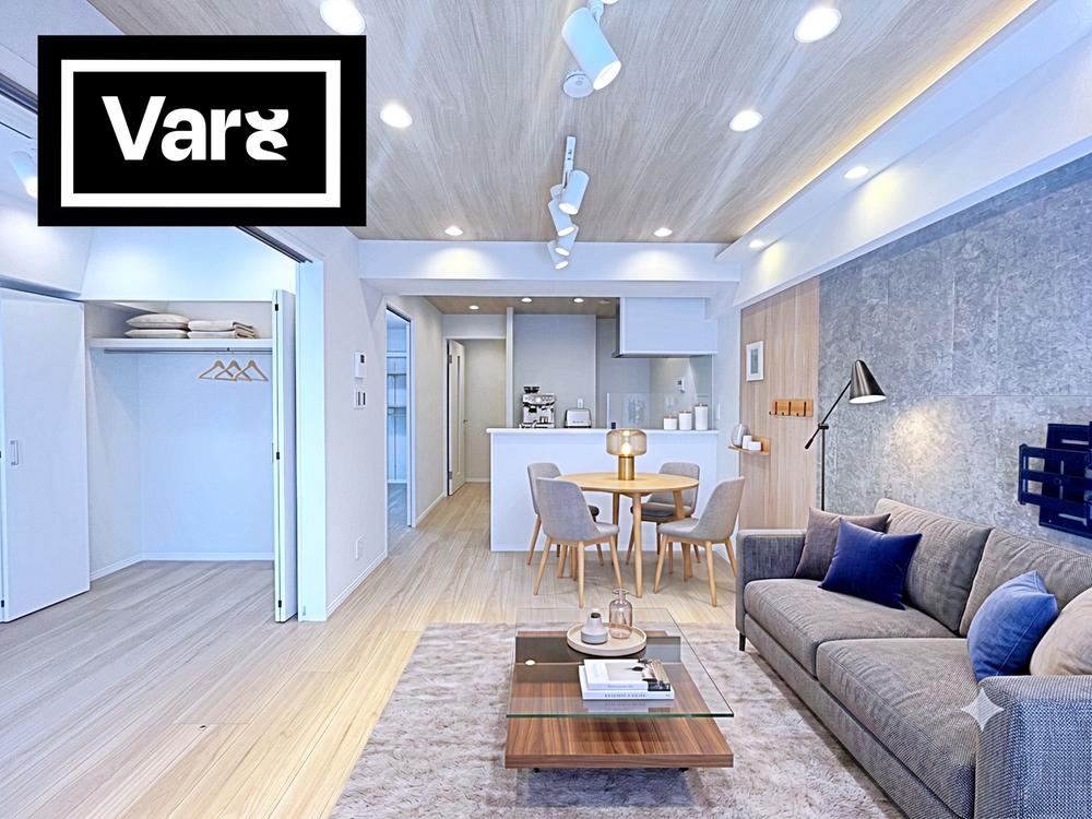 2LDK apartment in Shinjuku Ward, Tokyo - Photo 1