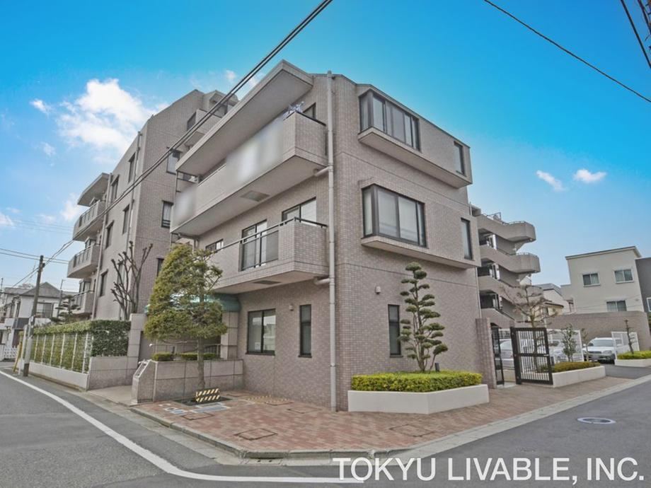 2LDK apartment in Nerima Ward, Tokyo - Photo 1