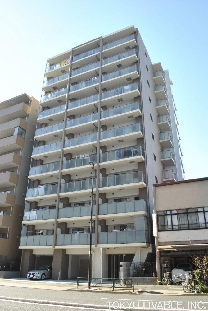 2LDK apartment in Sumida Ward, Tokyo - Photo 1