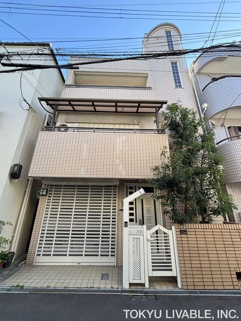 3LDK+S house in Higashisumiyoshi Ward, Osaka - Photo 1