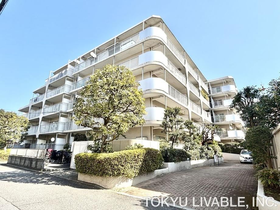 3LDK apartment in Setagaya Ward, Tokyo - Photo 1