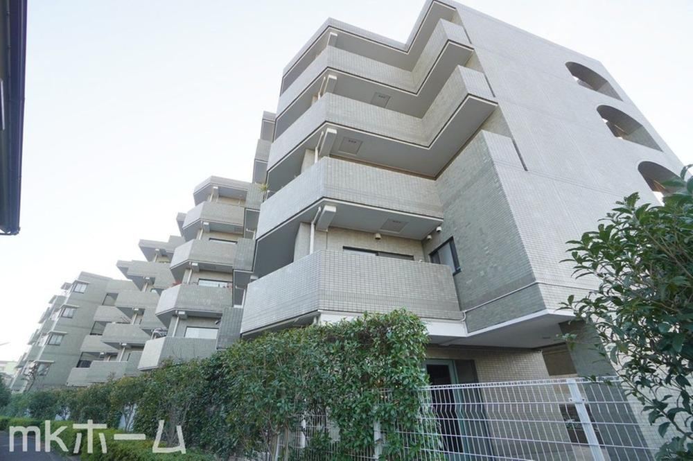 3LDK apartment in Katsushika Ward, Tokyo - Photo 1