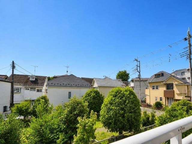 3LDK apartment in Chofu, Tokyo - Photo 1