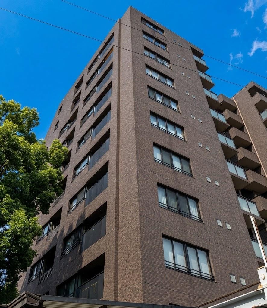 3LDK apartment in Tennoji Ward, Osaka - Photo 1