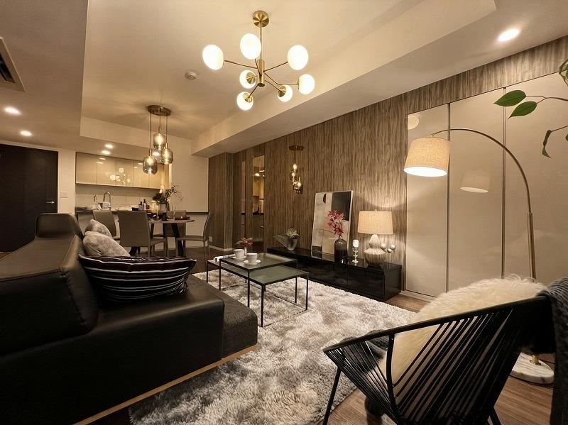 3LDK apartment in Shibuya Ward, Tokyo - Photo 1