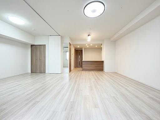 3LDK apartment in Koto Ward, Tokyo - Photo 1