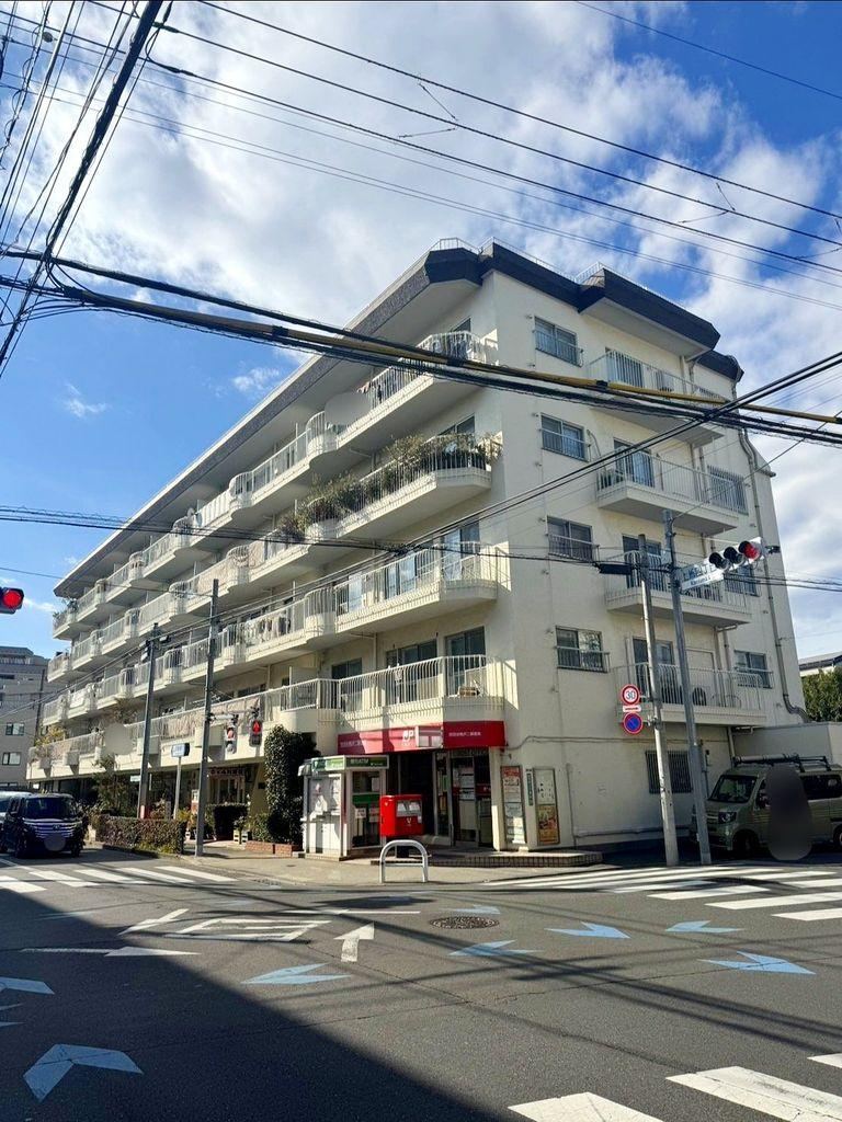 2LDK apartment in Setagaya Ward, Tokyo - Photo 1